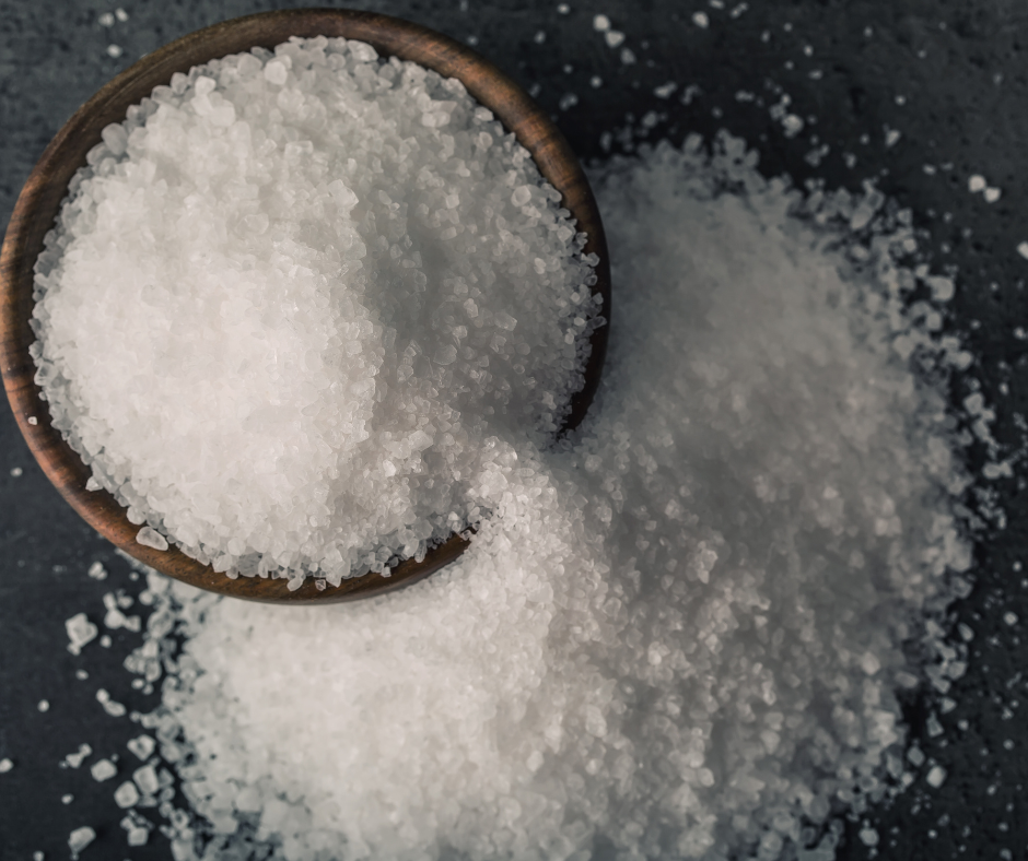 Read more about the article Sól w magii – jak działa i jak jej używać – co to jest czarna sól czarownicy